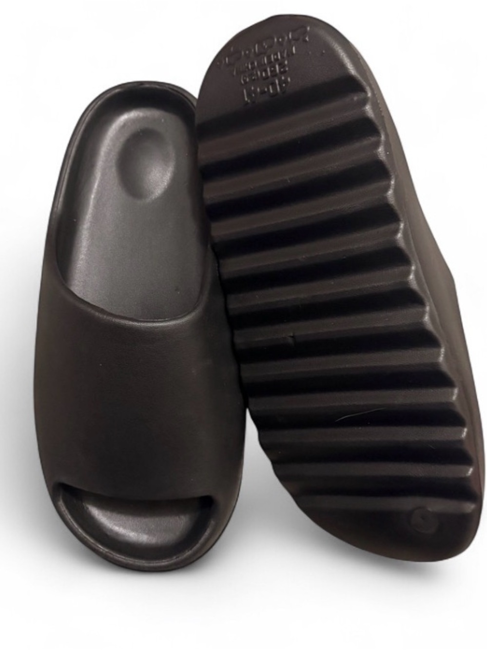 Men's Slip-On Foam Slide Sandals in Black